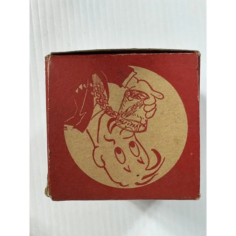 VINTAGE GAG GIFT NOVELTY DRIBBLING WATER GLASS‎ WITH THE ORIGINAL BOX